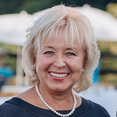 Надія Оверко